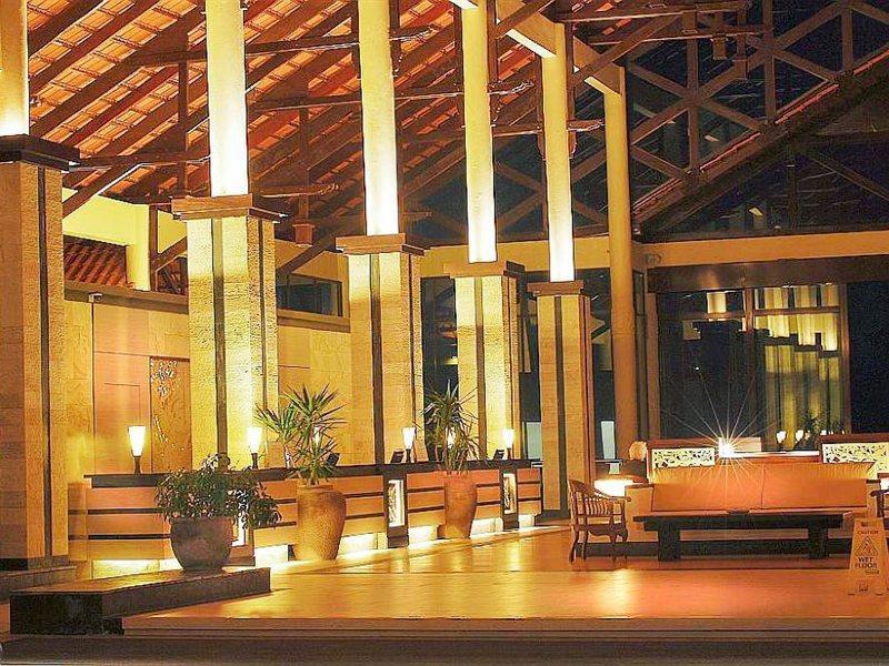 Damai Puri Resort & Spa Kuching Eksteriør bilde The interior of the hotel